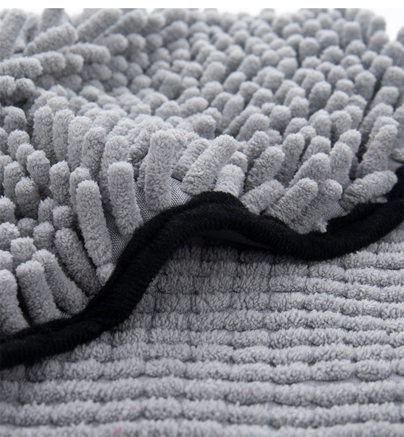 Super Absorbent Microfiber Bath Towel For Pets - PawsAndPartners
